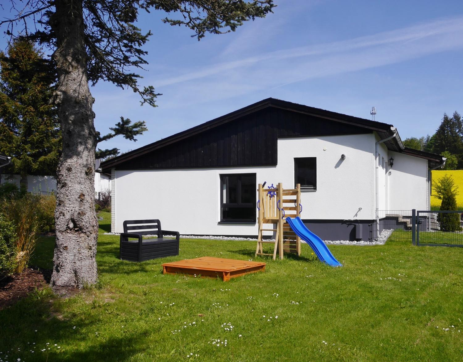 Ferienhaus Diemelquelle - Mit Eingezaeuntem Garten Вилинген Екстериор снимка